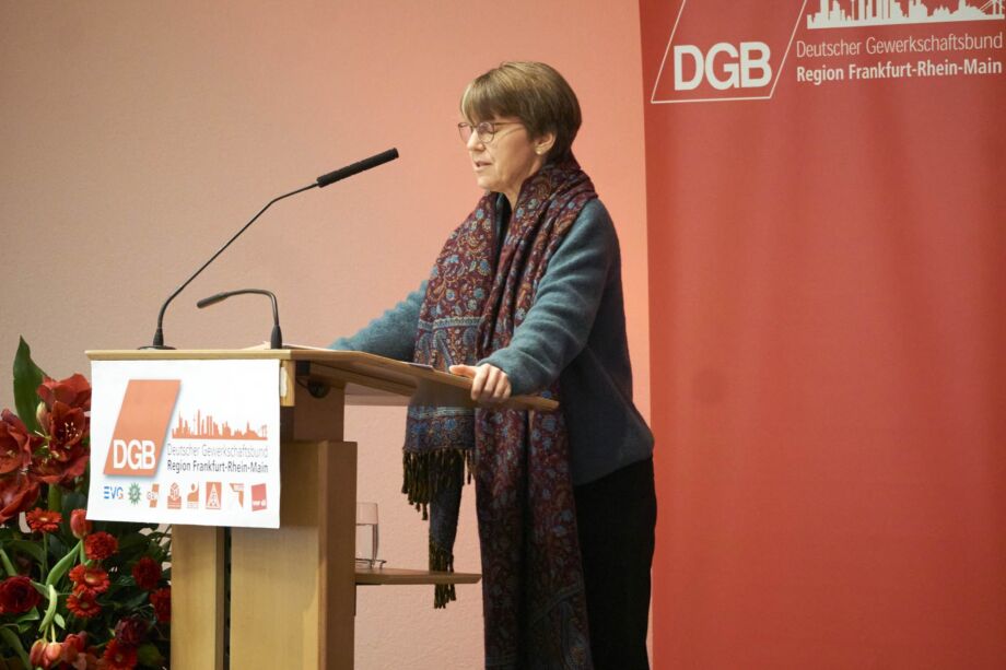 Prof. Dr. Nicole Mayer-Ahuja Prof. Dr. Nicole Mayer-Ahuja