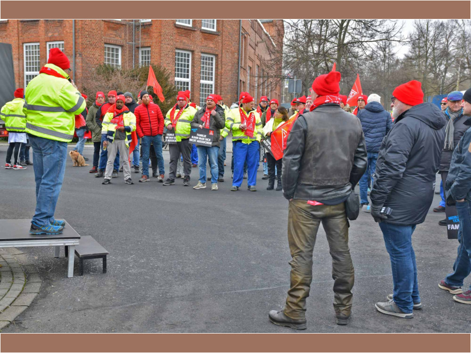 Aktive Mittagspause gegen die geplante Standortschliessung bei Mehler Texnologies in Fulda Aktive Mittagspause gegen die geplante Standortschliessung bei Mehler Texnologies in Fulda