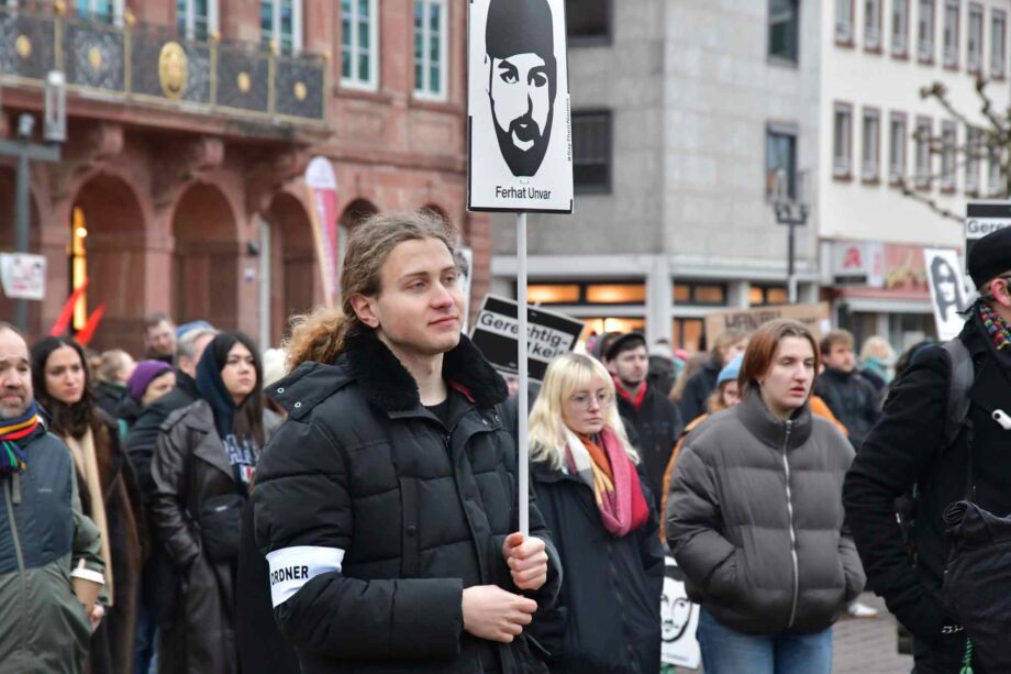 Wir gehören zusammen! Wir gehören zusammen!