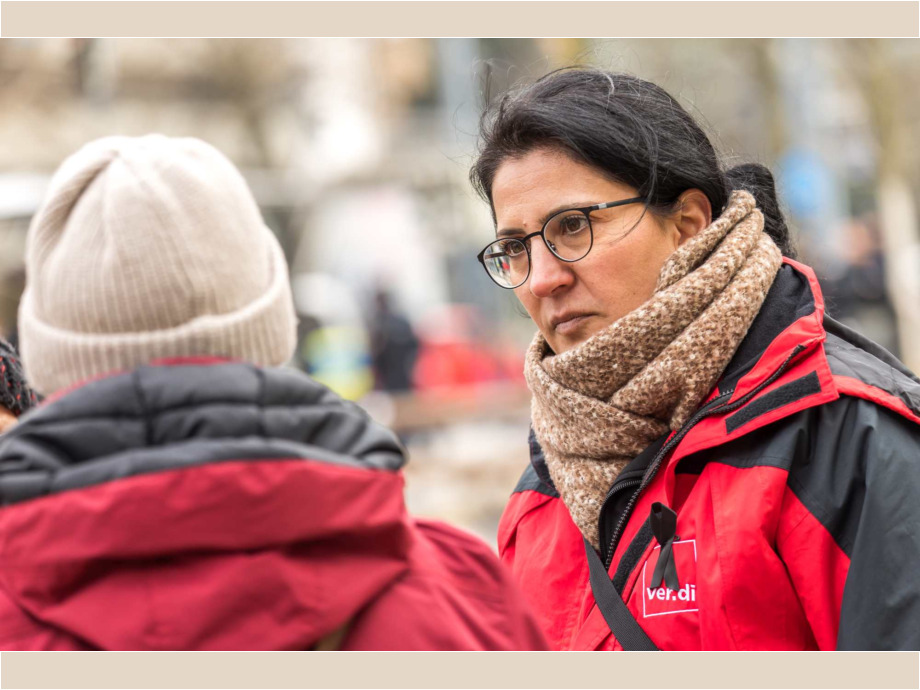 Özlem Weigl. Gewerkschaftssekretärin bei ver.di Özlem Weigl. Gewerkschaftssekretärin bei ver.di