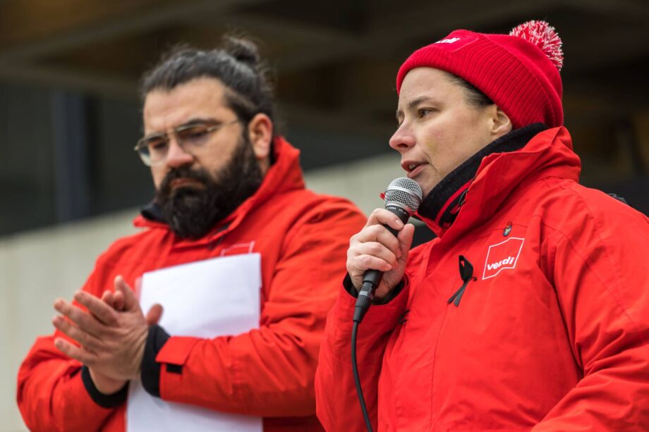 Rosa Schwenger, stellvertretende Geschäftsführerin Frankfurt am Main und Region Rosa Schwenger, stellvertretende Geschäftsführerin Frankfurt am Main und Region