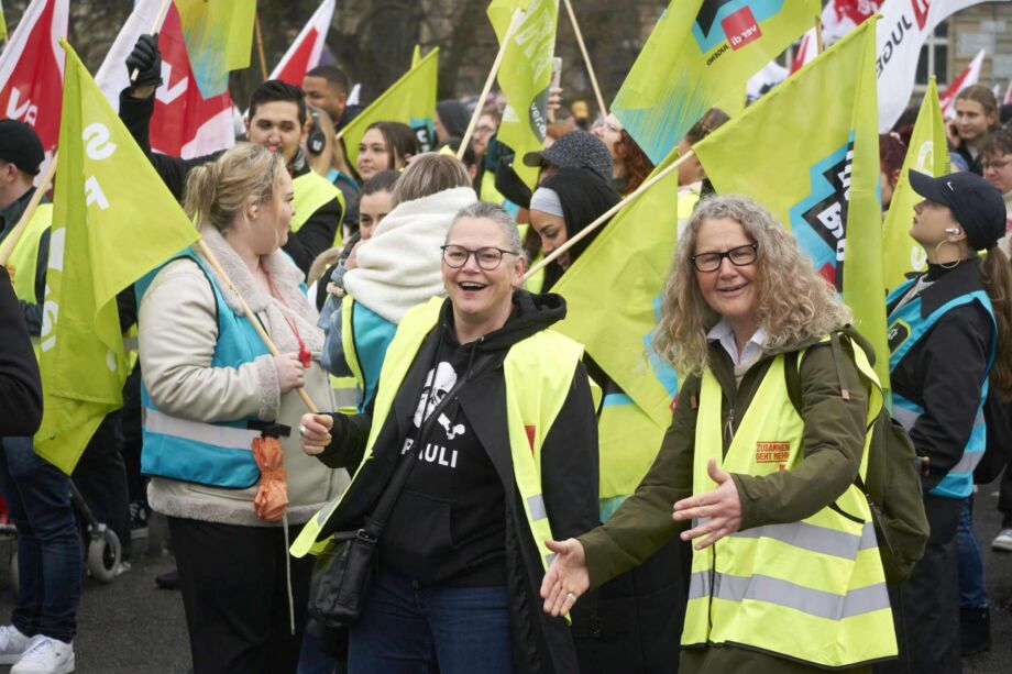 Gut gelaunt und fest entschlossen Gut gelaunt und fest entschlossen