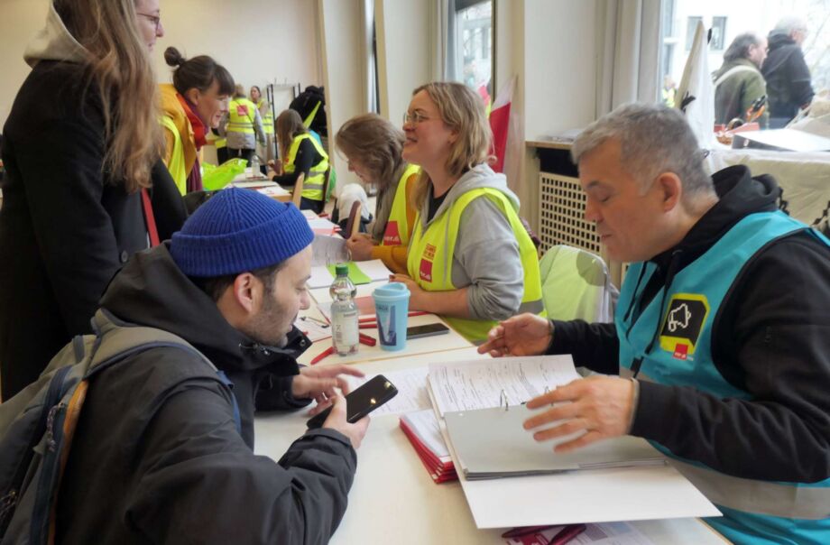 Streikerfassung im Gewerkschaftshaus Streikerfassung im Gewerkschaftshaus