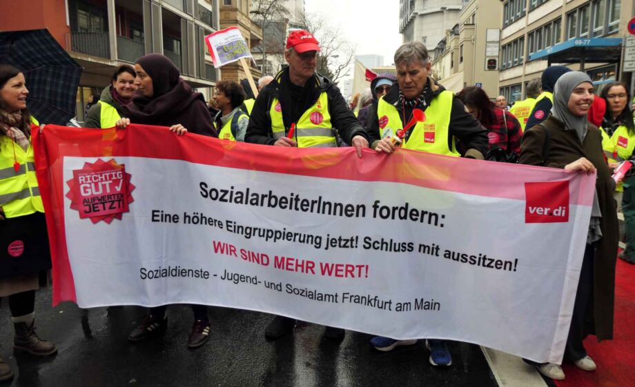Soziale Arbeit ist mehr wert! Soziale Arbeit ist mehr wert!
