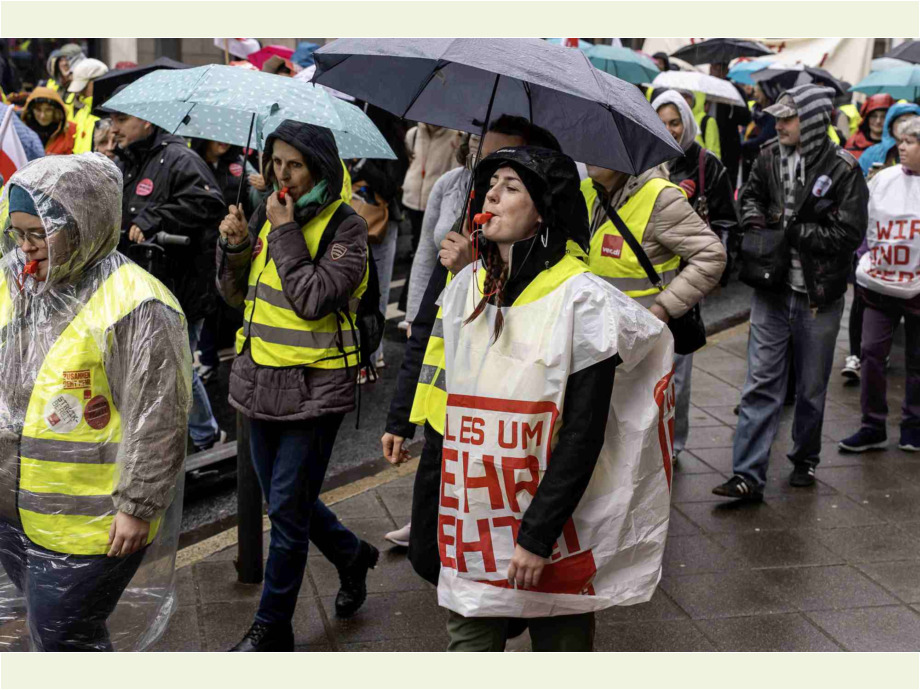 Trotz Regen: wir sind hier, wir sind laut!