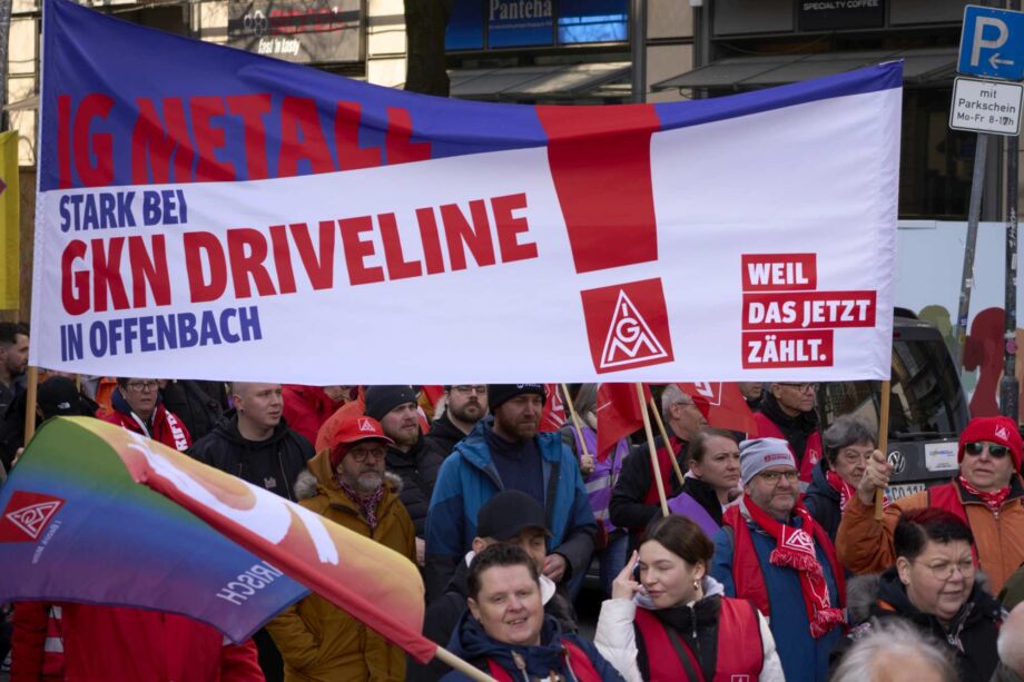 Für sichere Arbeitsplätze Für sichere Arbeitsplätze