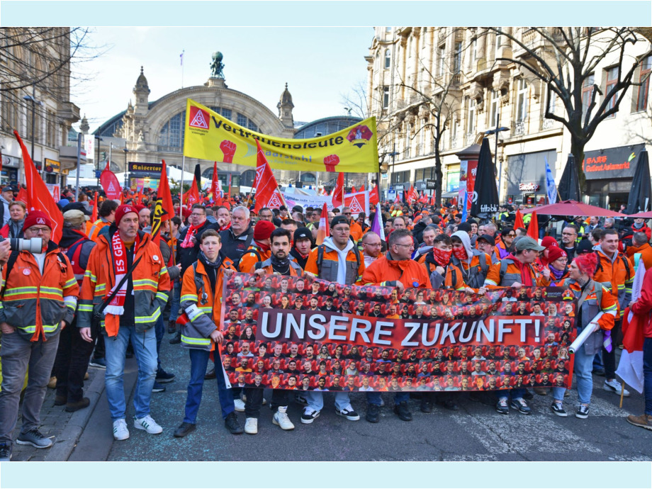 Demozug durch die Stadt