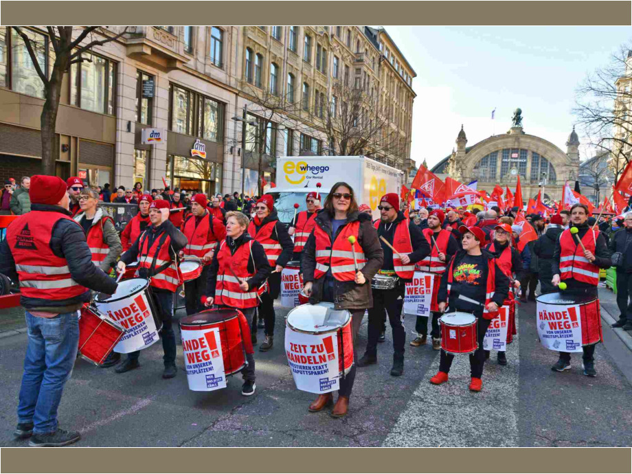 Demozug durch die Stadt