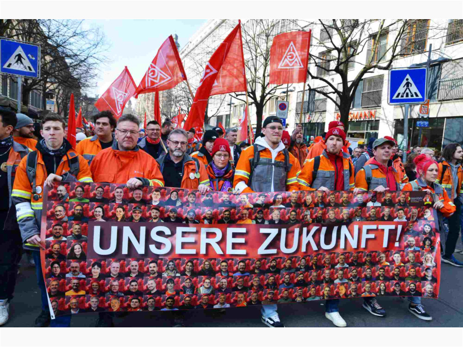 Demozug durch die Stadt