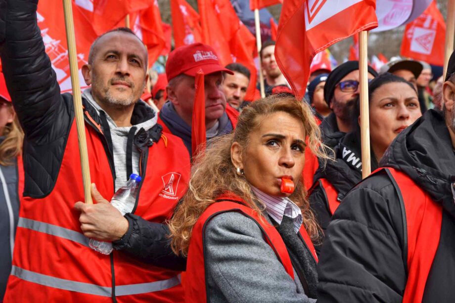 Für gute Tarifverträge! Für gute Tarifverträge!