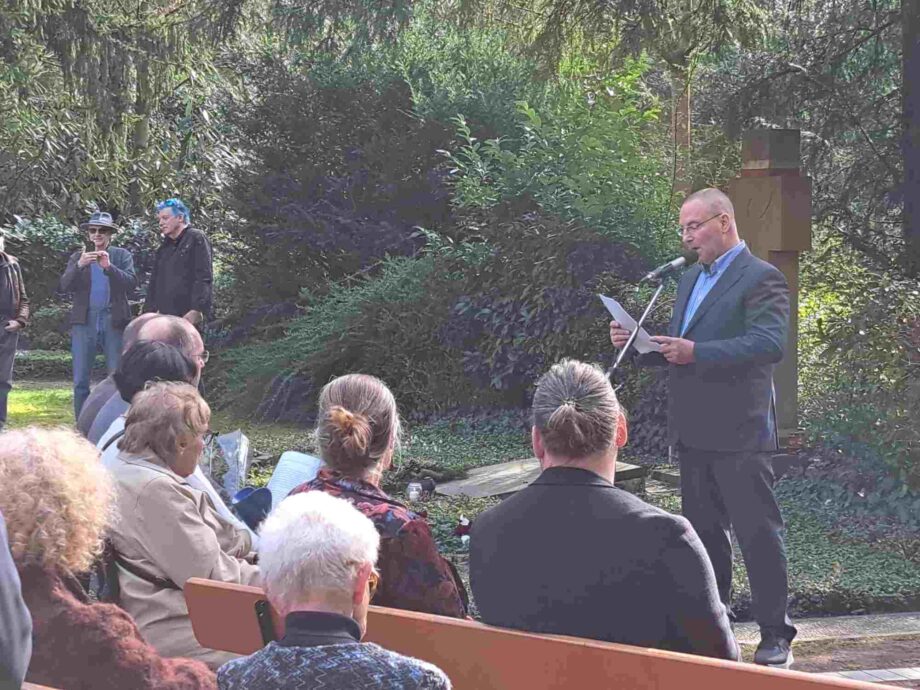 Einweihung auf dem Hauptfriedhof Einweihung auf dem Hauptfriedhof