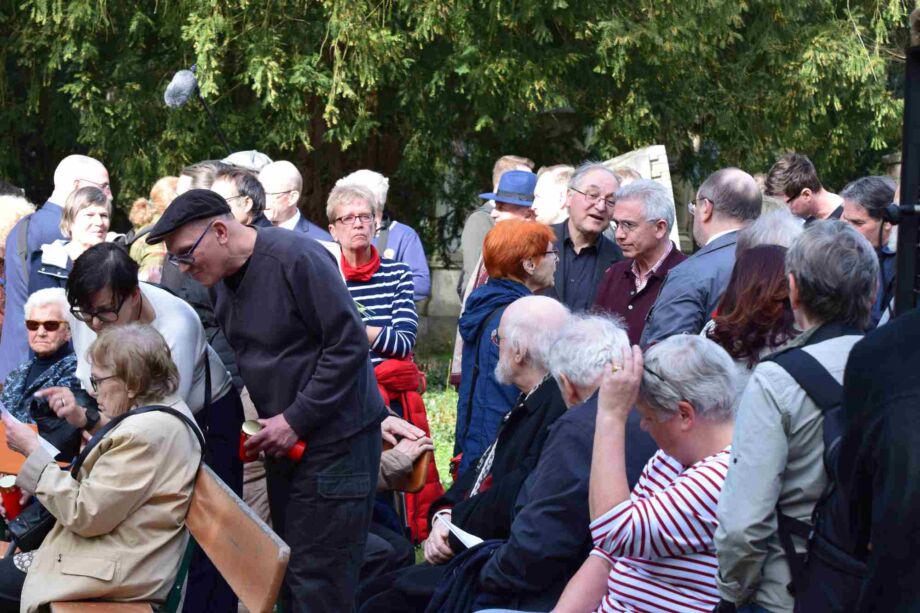 Gedenkveranstaltung am Sammelgrab