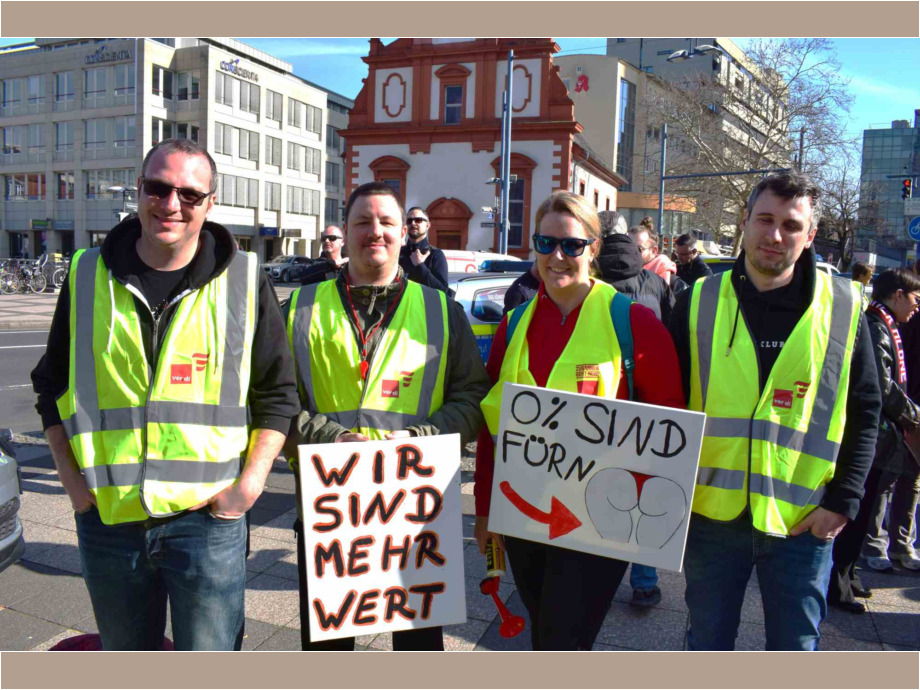 Streikversammlung am Rathaus Offenbach