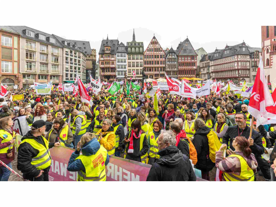 Der Römerberg ist voll