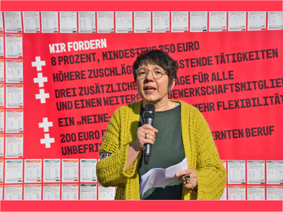 Beschäftigte aus Pflegeeinrichtungen aus ganz Hessen haben heute für ihre Forderungen in der Tarifrunde des Öffentlichen Dienstes gestreikt, hier in Hanau Beschäftigte aus Pflegeeinrichtungen aus ganz Hessen haben heute für ihre Forderungen in der Tarifrunde des Öffentlichen Dienstes gestreikt, hier in Hanau