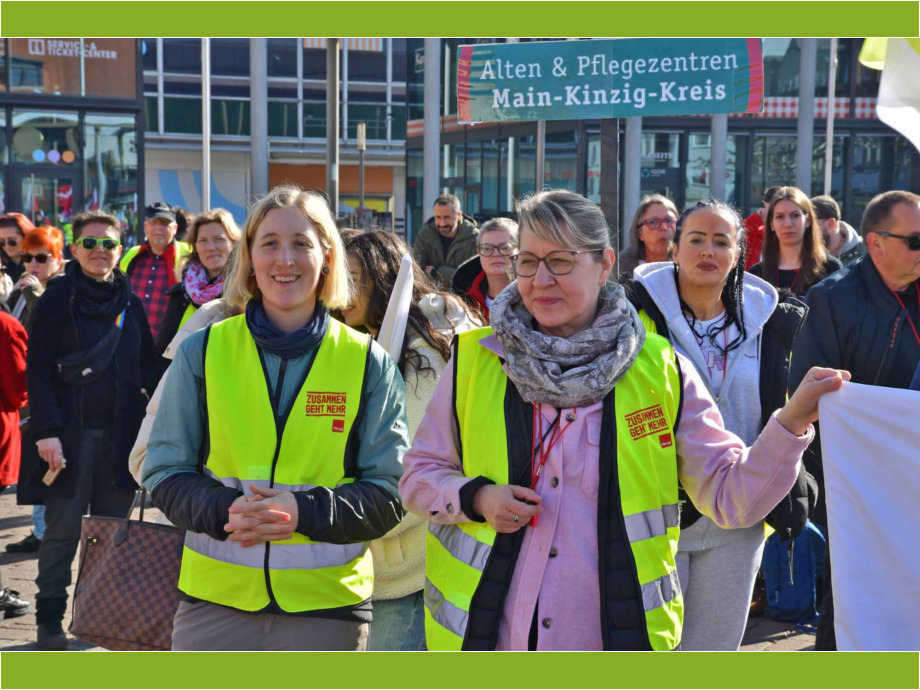 Beschäftigte aus Pflegeeinrichtungen aus ganz Hessen haben heute für ihre Forderungen in der Tarifrunde des Öffentlichen Dienstes gestreikt, hier in Hanau Beschäftigte aus Pflegeeinrichtungen aus ganz Hessen haben heute für ihre Forderungen in der Tarifrunde des Öffentlichen Dienstes gestreikt, hier in Hanau
