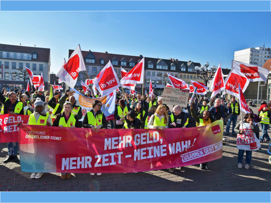 Beschäftigte aus Pflegeeinrichtungen aus ganz Hessen haben heute für ihre Forderungen in der Tarifrunde des Öffentlichen Dienstes gestreikt, hier in Hanau Beschäftigte aus Pflegeeinrichtungen aus ganz Hessen haben heute für ihre Forderungen in der Tarifrunde des Öffentlichen Dienstes gestreikt, hier in Hanau