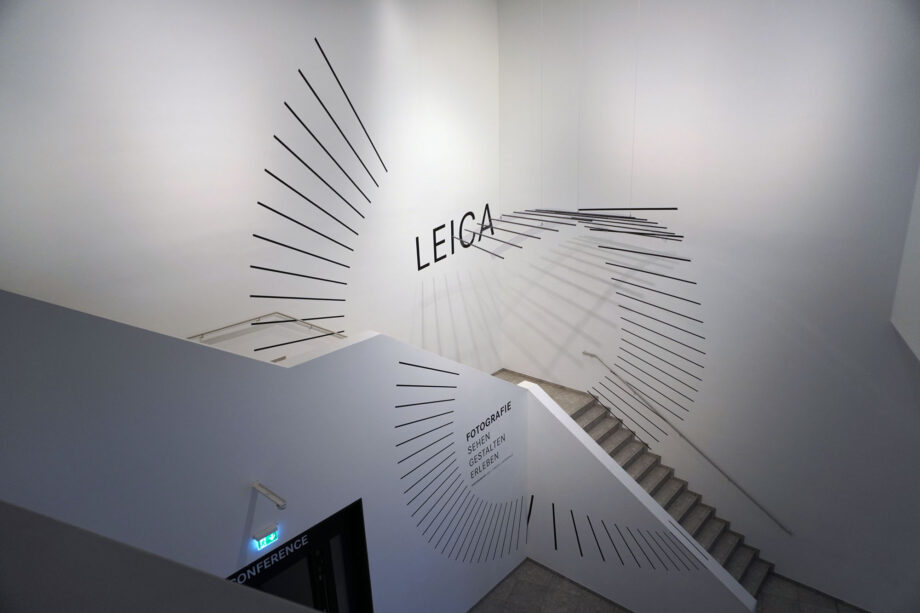 Blick von der Empore auf die Freitreppe Blick von der Empore auf die Freitreppe