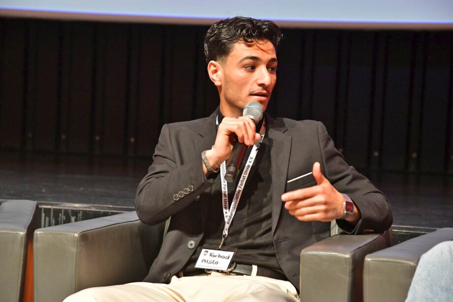 Milan Drücke – Student & Vorstandsmitglied der Gemeinschaft der kurdischen Hochschulgruppen Milan Drücke – Student & Vorstandsmitglied der Gemeinschaft der kurdischen Hochschulgruppen