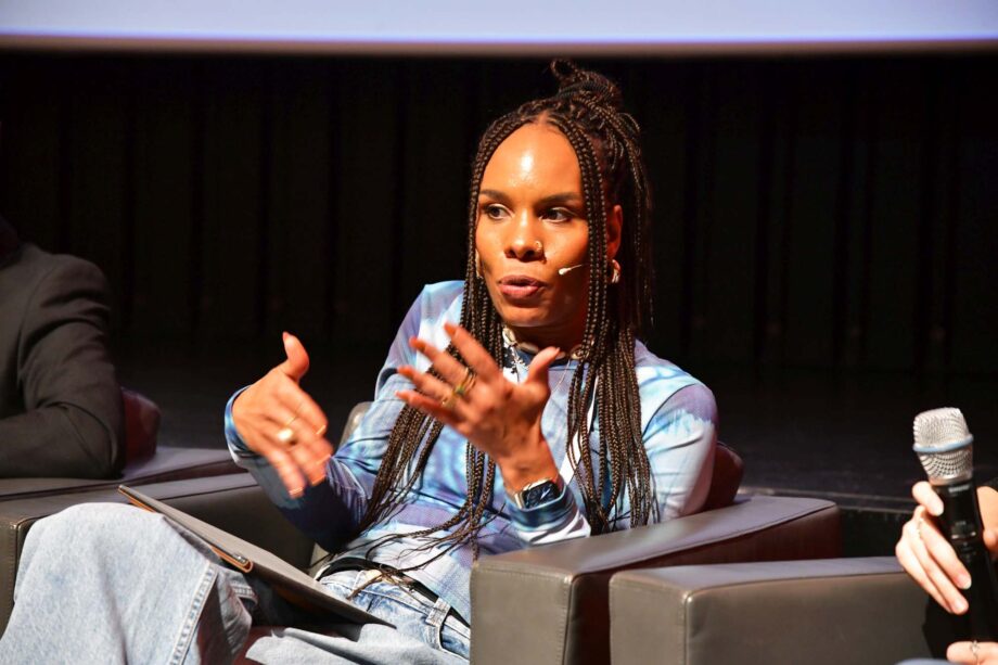 Moderation: Aisha Camara Moderation: Aisha Camara