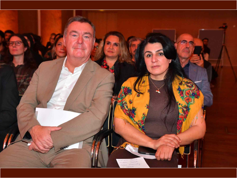Oberbürgermeister Claus Kaminsky und Serpil Temiz Unvar Oberbürgermeister Claus Kaminsky und Serpil Temiz Unvar