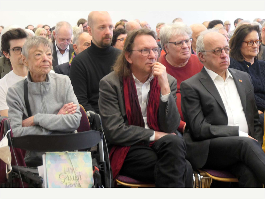 Aufmerksames Publikum Aufmerksames Publikum