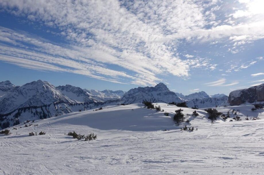 Wolken und Schnee Wolken und Schnee