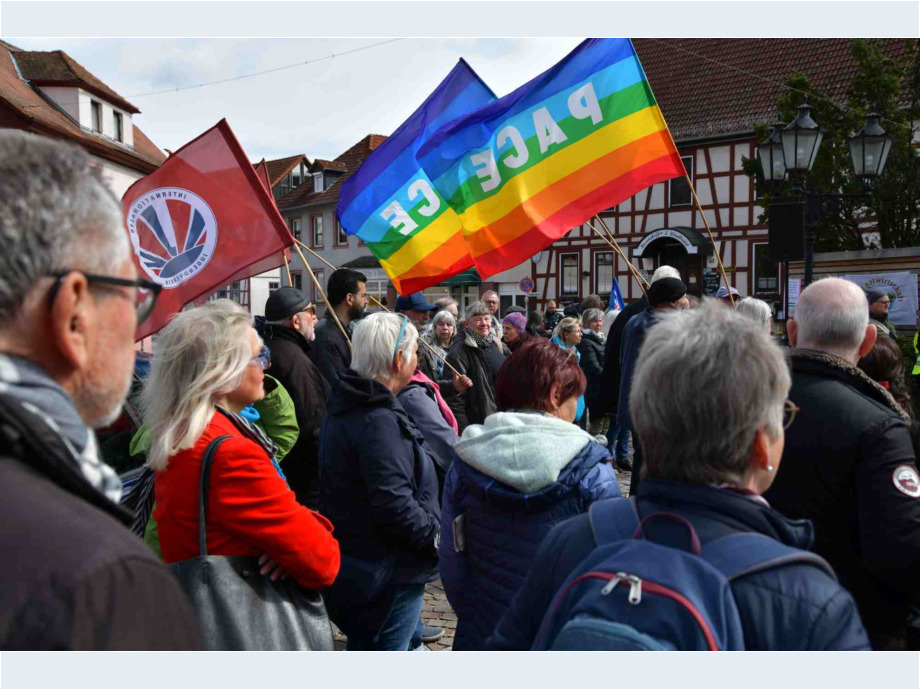 Für Friedensgespräche statt weiterer Aufrüstung