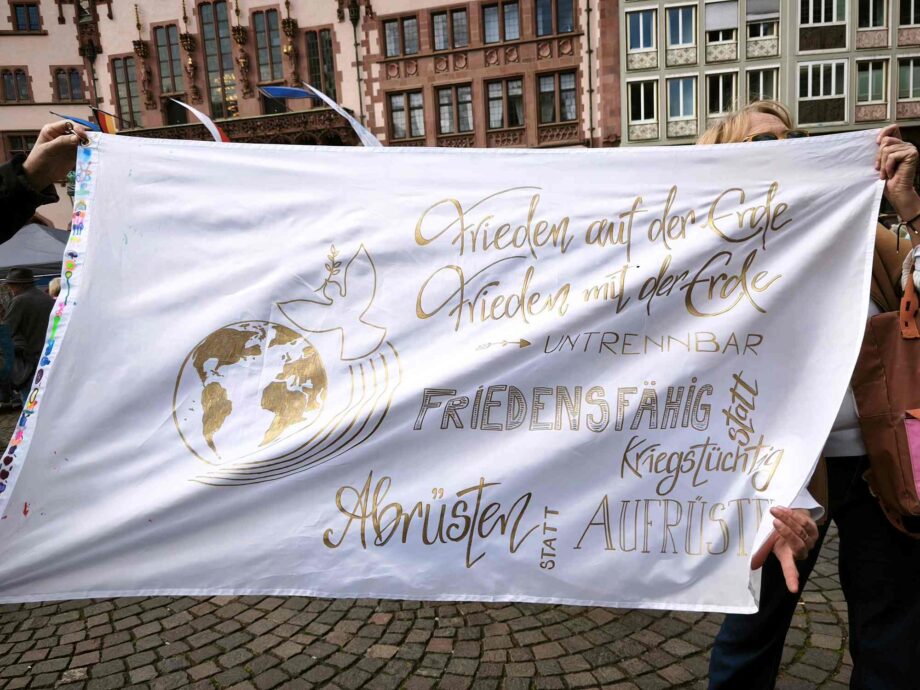 Abrüsten statt Aufrüsten