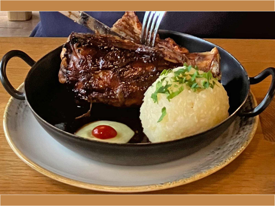 Ich mag Haxen - nicht jeden Tag - nur ab und zu! Ich mag Haxen - nicht jeden Tag - nur ab und zu!