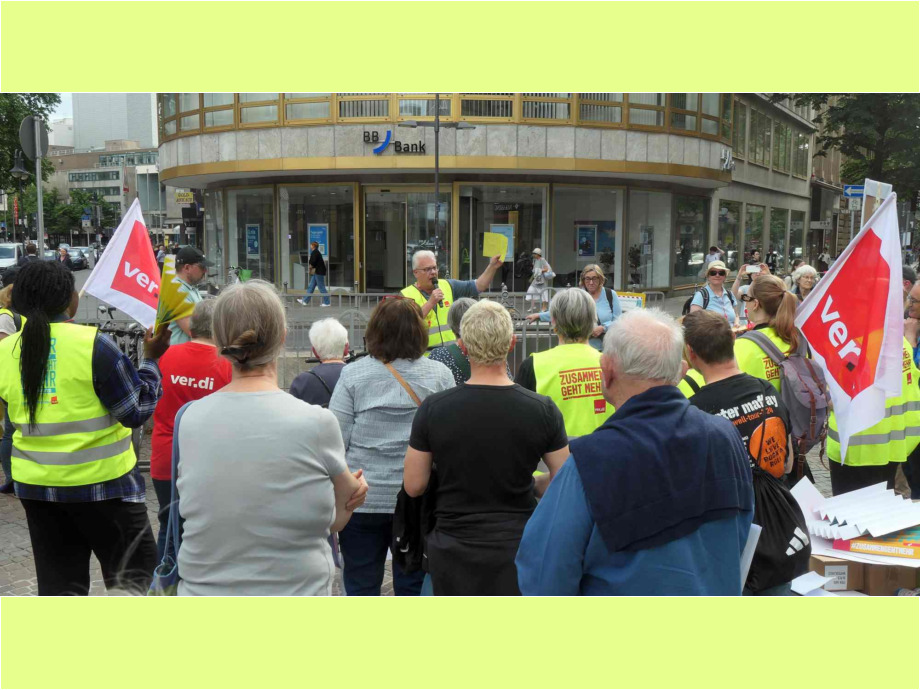 Kundgebung am Kaiserplatz in Frankfurt Kundgebung am Kaiserplatz in Frankfurt