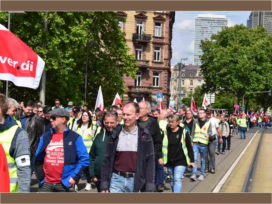 Demozug durch die Innenstadt Demozug durch die Innenstadt