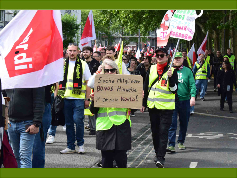 Demozug durch die Innenstadt Demozug durch die Innenstadt