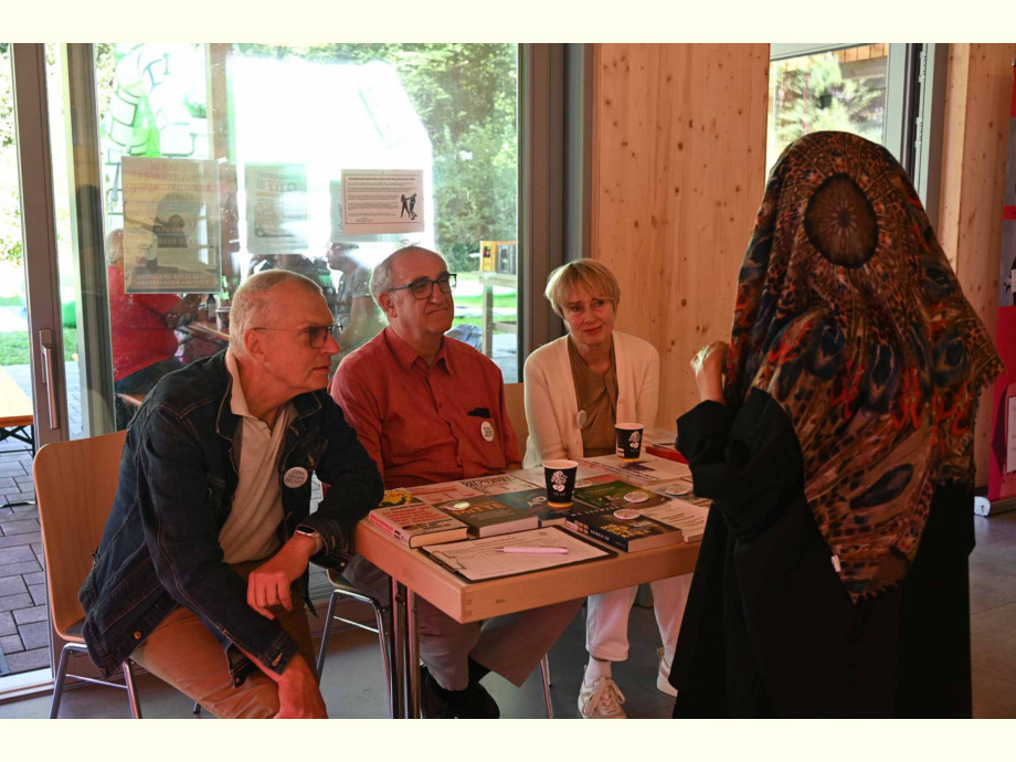 Infostand in der Umwelthütte